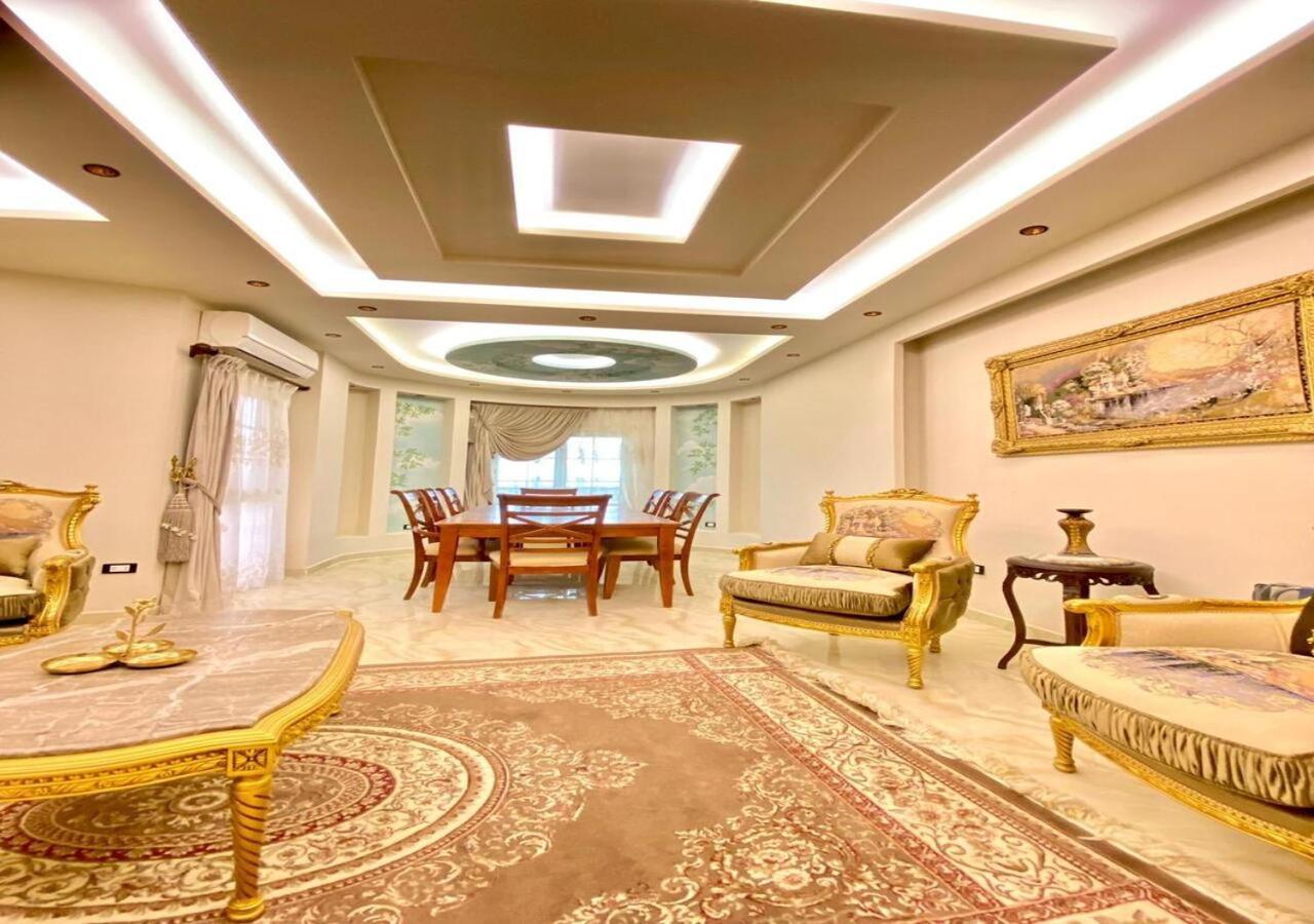 Luxurious New Auc Families Only